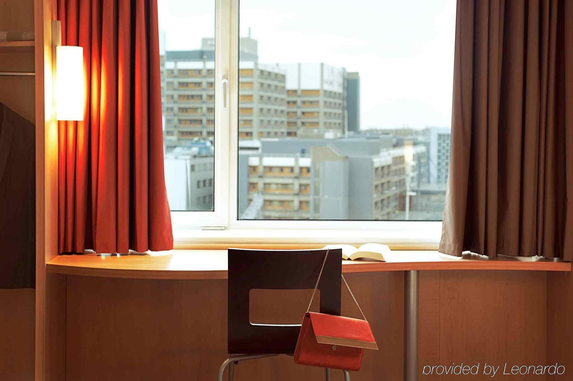 Ibis Montbeliard Hotel Eksteriør billede