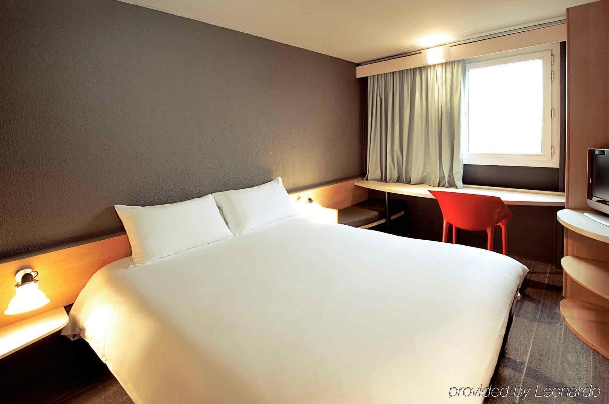 Ibis Montbeliard Hotel Eksteriør billede