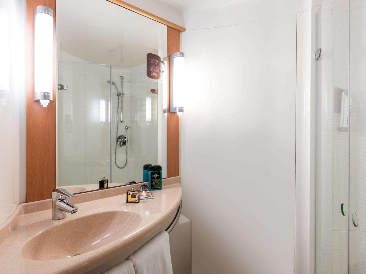 Ibis Montbeliard Hotel Eksteriør billede